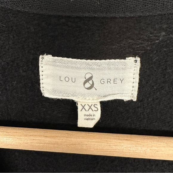 Lou & Grey Jumpsuit Womens XXS Signature soft Knit Crossover Long Sleeve Black - Picture 7 of 12